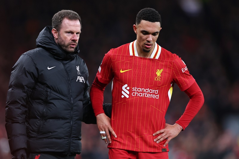 Alexander-Arnold không thể chinh chiến cùng Liverpool ở trận tới