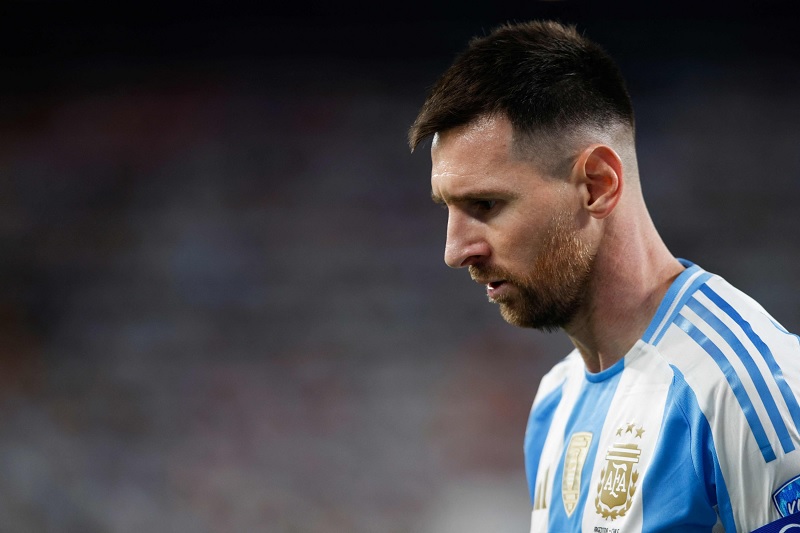 Messi không thi đấu tháng 3 cùng tuyển Argentina